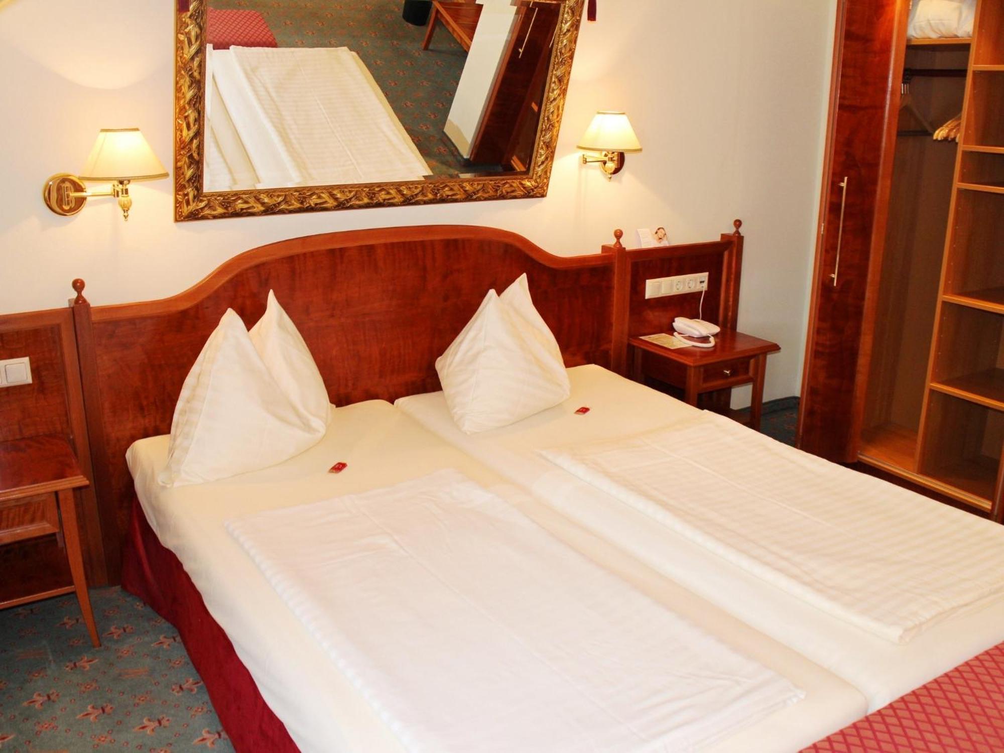 Altstadt Hotel Mosser Villach Quarto foto